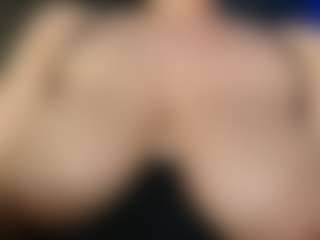 Live cam show with donatta - Normal on MyBangCams