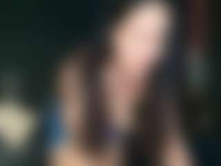 Spettacolo in cam dal vivo con donatta - Striptease su Camsoda