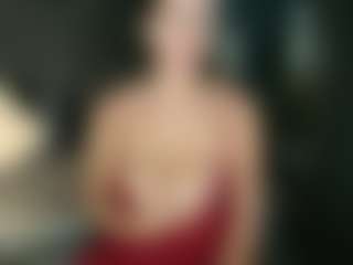 Live cam show with donatta - Green Eyes on Mixed Magazine Live