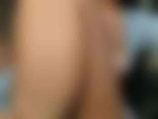 Live cam show with donatta - Dildo Or Vibrator on Camsoda