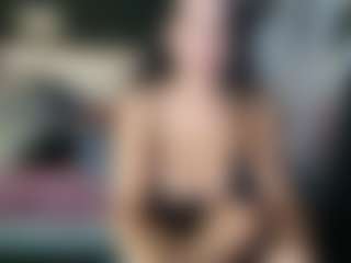 Live cam show with donatta - Fingering MILF on crypto-cams