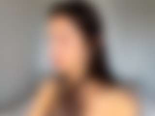 Live cam show with Mika - Asian Public on eurowanks.com