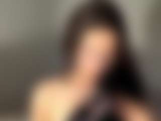 Live cam show with Mika - Gamer Asian on studioflirtlive.com