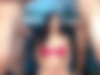 MiaKim's Live Sex Cam Show