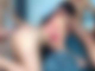 MiaKim's Live Sex Cam Show