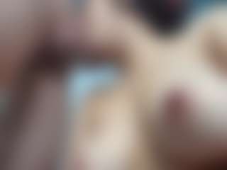 MiaKim's Live Sex Cam Show