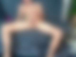 MiaKim's Live Sex Cam Show