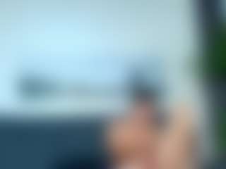 MiaKim's Live Sex Cam Show