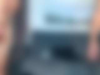 MiaKim's Live Sex Cam Show