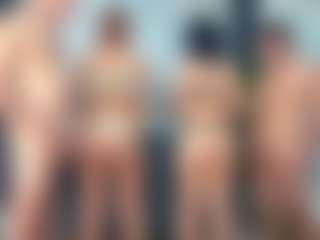 MiaKim's Live Sex Cam Show