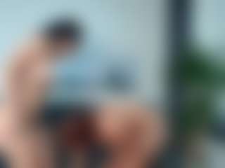 MiaKim's Live Sex Cam Show