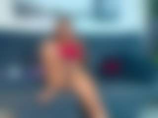 Live cam show with MiaKim - White on Camsoda | colombia