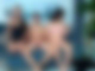 MiaKim's Live Sex Cam Show