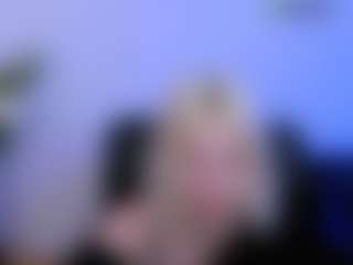 sabrina-mooore's Live Sex Cam Show