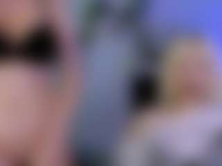 sabrina-mooore's Live Sex Cam Show