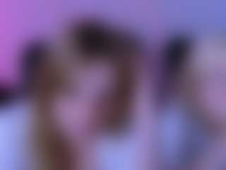 Live cam show with sabrina-mooore - Blue Eyes on Sweet Sext