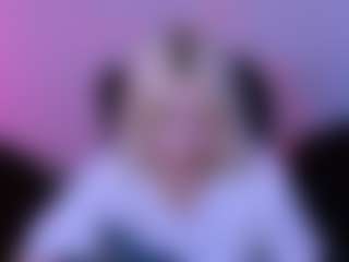 Live cam show with sabrina-mooore - Joi on Streamer API