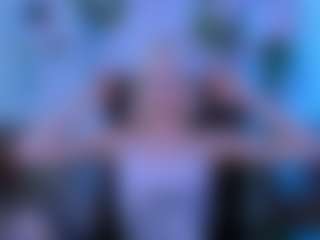 sabrina-mooore's Live Sex Cam Show