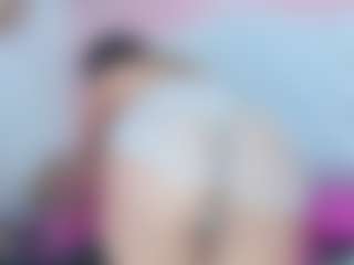 Alana61's Live Sex Cam Show