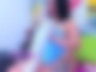 Live cam show with Alana61 - Thick on CamClone