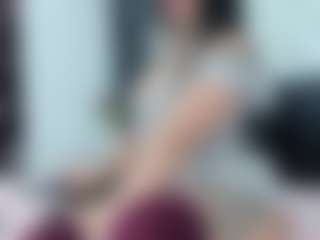 Live cam show with Alana61 - Eating Pussy on LiveSexCams6