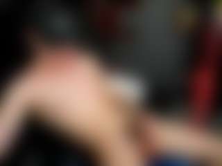 EmmitBarker's Live Sex Cam Show