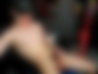 EmmitBarker's Live Sex Cam Show