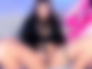 Live cam show with kaitlynstone - Fingers on Camsoda