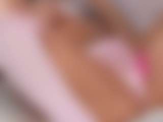 Live cam show with NaomiAmora - Smoking on testsause.com