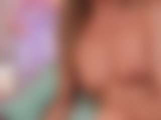 NaomiAmora's Live Sex Cam Show
