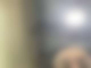 p3achypie's Live Sex Cam Show