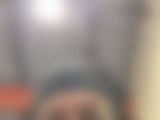 p3achypie's Live Sex Cam Show