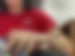 p3achypie's Live Sex Cam Show