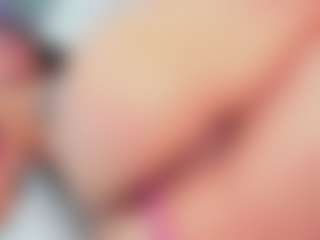 Live cam show with sophi-karter - Strip on PervPlay.com