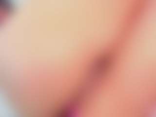 Live cam show with sophi-karter - Brown Hair on friskycurves.com