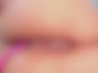 Live cam show with sophi-karter - Normal on Latina Girls