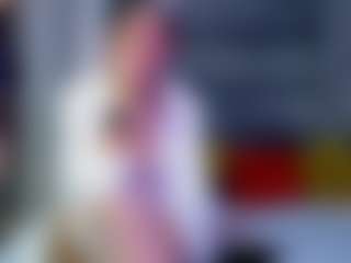 Live cam show with Julianewell - Thin on Fling VIP Chat