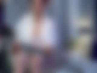 Julianewell MILF webcam performer live streaming