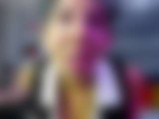 Julianewell's Live Sex Cam Show