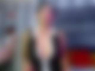 Julianewell's Live Sex Cam Show