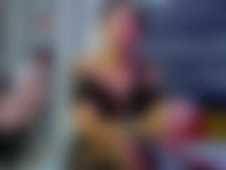 Live cam show with Julianewell - Striptease Granny on xxxlivecams.org