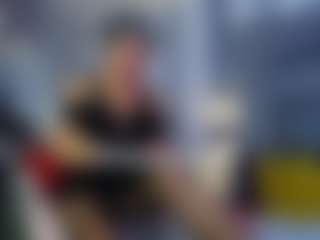Julianewell's Live Sex Cam Show