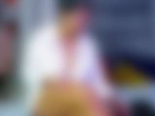 Live cam show with Julianewell - Athletic White on fapnchat | colombia