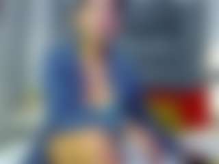 Live cam show with Julianewell - Ass Clapping on Camsoda