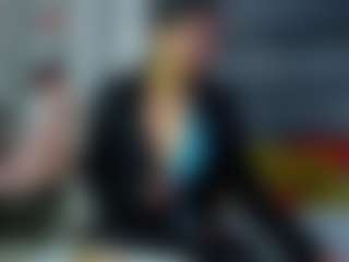 Live cam show with Julianewell - Grey on AdultVida.com