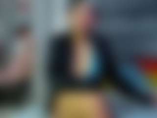 Julianewell's Live Sex Cam Show