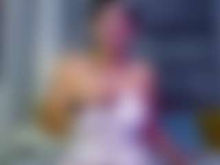 Live cam show with Julianewell - Italian Mature on TottyGirls | colombia