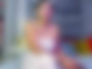 Julianewell's Live Sex Cam Show