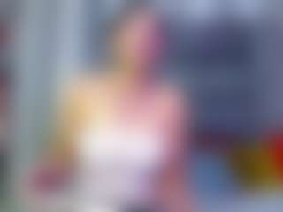 Julianewell's Live Sex Cam Show