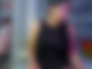 Julianewell's Live Sex Cam Show